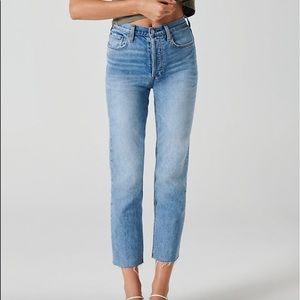 Arlo High Rise Straight 28L